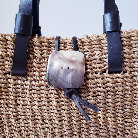 Vintage Straw Tan Mini Handbag - Picture 7 of 15